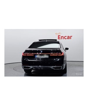 BMW Serie 7 730Ld XDrive Mayo 2020 71,799 km Diésel Transmisión Automática Asientos de Cuero Cámara Trasera - Diseño de Pura Excelencia - Product Image 4
