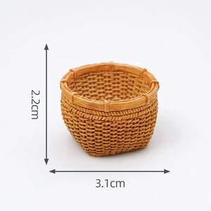 Sac bandoulière mini en osier personnalisé avec couvercle pour cadeaux et objets en rotin – Vente en gros, Importation directe, Choix de produits - Product Image 3
