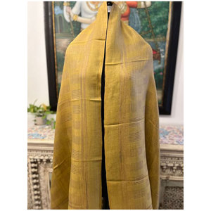คอลเลคชั่นใหม่ ผ้าคลุมไหล่ลายทาง Zari ทำจากขนสัตว์อย่างดี ขนาด 70x200 ซม. พรีเมียม นุ่ม อุ่น หรูหรา ดีไซน์เนอร์ ผ้าคลุมไหล่พร้อมส่ง มีทุกสี - Product Image 3
