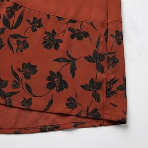 ชุดกิโมโนแบบ OEM ปี 2025 เสื้อคลุมอาบายะ ผ้าโพลีเอสเตอร์เนื้อนุ่ม ยืดหยุ่นสูง หนาขึ้น สำหรับผู้หญิงมุสลิม คอวี แขนยาว เหมาะสำหรับงานปาร์ตี้ รอมฎอน งานแต่งงาน - Product Image 6