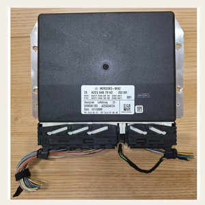 โมดูลควบคุมระบบกันสะเทือนแบบถุงลมเมอร์เซเดสเบนซ์มือสอง ใช้ได้กับ Mercedes-Benz A2215407962 อะไหล่ระบบถุงลม Airmatic - Product Image 2