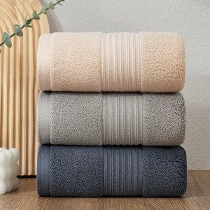 Serviettes de bain en coton de luxe pour spa, vente en gros, grammage élevé, prix bas, séchage rapide, très absorbantes, douces et lisses, couleur unie - Product Image 1