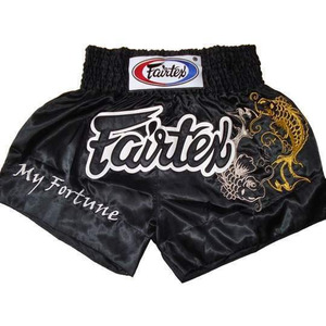 Shorts de kickboxing Fairtex personnalisés, nouvelle collection, très demandés, coutures durables, pour arts martiaux et sparring, vêtements de sport haut de gamme. - Product Image 2