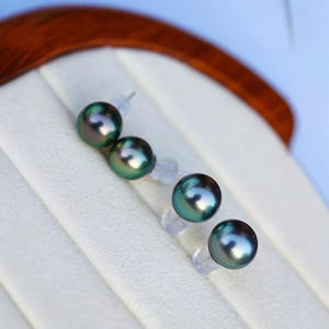 ต่างหูมุกธรรมชาติสีขาวระดับไฮเอนด์ S925 เงินแท้ ดีไซน์หลากหลาย ขนาด 9-10 มม. ทรงกลม แฟชั่นสำหรับผู้หญิง ของขวัญวันเกิด - Product Image 1