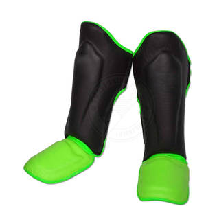 Protection de tibia et de pied de qualité supérieure pour la boxe, dernier design, en cuir. - Product Image 2