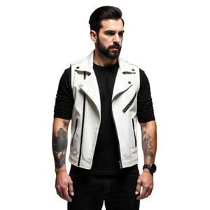 Gilet de motard en cuir véritable pour homme, coupe traditionnelle, conçu pour un confort au quotidien et un look moto intemporel et épuré. - Product Image 4
