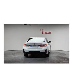 BMW Serie 3 320i M Sport 2023, 11,704 km, Caja de Cambios Automática, Volante a la Izquierda, Norma de Emisiones Euro V, con Cámara Trasera - Product Image 3