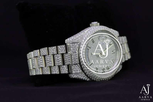 Reloj de Lujo con Incrustaciones de Moissanita, Cuarzo, Acero Inoxidable, Esfera Analógica con Números Arábigos y Correa para Hombre y Mujer - Product Image 3