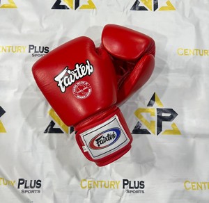 สายรัดข้อมือหนังแท้แบบ Hook & Loop สีแดง Fairtex สำหรับถุงมือชกมวยไทย คิกบ็อกซิ่ง สำหรับผู้ใหญ่ ยูนิเซ็กซ์ รุ่น CP-BG-91 - Product Image 5