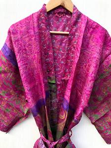 Robe kimono vintage indienne 100% soie sari, robe bohème colorée, tenue de plage, prix de gros. - Product Image 6