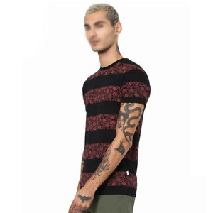 Camiseta de Moda Nueva en Oferta, Camiseta para Hombre de Alta Calidad Hecha en Pakistán - Product Image 2