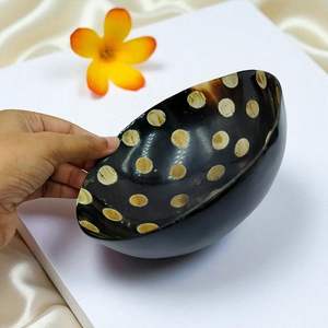 Cuenco de Cuerno Natural de Calidad Óptima, Resistente al Calor, Desechable, Hecho a Mano, Vajilla Elegante y de Lujo para el Hogar y Hoteles - Product Image 1