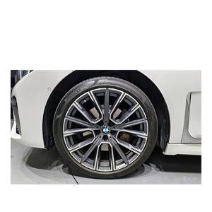 BMW Serie 7 740Li XDrive M Sport, Modelo de Junio de 2022, con 19,256 km, Caja de Cambios Automática, Asientos de Cuero, Volante a la Izquierda - Product Image 5