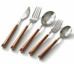 Elegante Juego de Cubiertos de Acero Inoxidable con Mango de Madera para Fiestas - Vajilla de Lujo Ecológica y Apta para Lavavajillas - Product Image 6