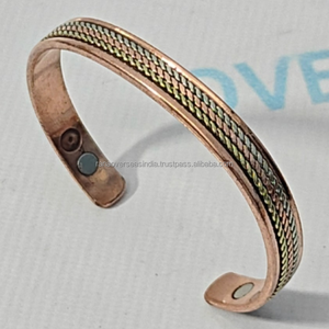 Bracelet magnétique ajustable en cuivre, trois couleurs, moderne et élégant, manchette ouverte pour thérapie de l'arthrite, énergie curative, écologique, personnalisable - Product Image 1