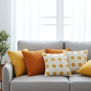 SOGA Ensemble de 6 housses de coussin rétro en velours doré et tricot diamanté orange brûlé, pour un intérieur douillet et décoratif - Product Image 3
