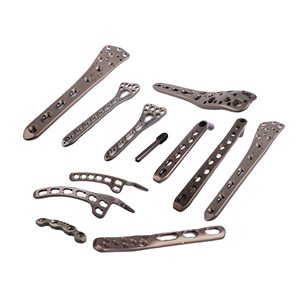 Plaques orthopédiques de haute précision, fabrication sur mesure OEM ODM d'implants médicaux chirurgicaux traumatologiques - Product Image 1