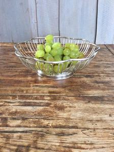 Luxurious Kitchenware Iron Wire Eco-Friendly Multifunction Modern <b>Fruit</b> <b>Storage</b> Basket with Custom Shape and Finest Quality - Product Image 2