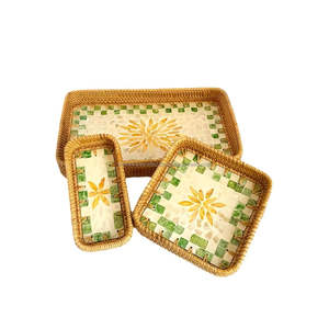 Proveedor de bandeja de nácar hecha a mano de lujo, Plato decorativo con incrustaciones de concha para uso en restaurante de Hotel, ligero - Product Image 2