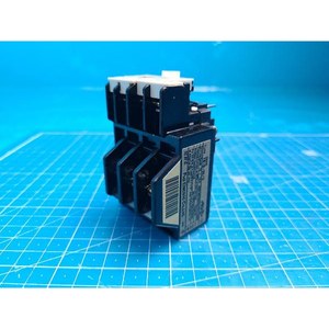Relé de Sobrecarga Térmica Fuji TR-5-1N/3 Usado Como Está, Piezas de Equipos Semiconductores Legados - Product Image 4