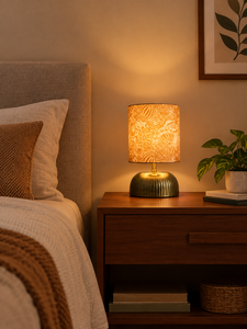 Lampe de table moderne à abat-jour en tissu, petite, avec douille E26, lumière chaude, pour la lecture au chevet, décoration de chambre à coucher et salon - Product Image 2