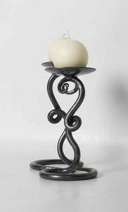 Handmade Eco-Friendly Iron <b>Candelabra</b> with Simple Modern Design for Home Decor for Weddings Christmas & Parties - Product Image 4