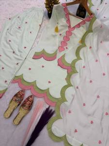 Ensemble de robe traditionnelle indienne et pakistanaise pour femmes, imprimé cœur rose vert menthe, longueur au sol, coupe ample, vêtements décontractés, en coton - Product Image 3