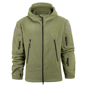 Veste Softshell Personnalisée en Gros pour Hommes, Fournisseur de Vestes de Sport d'Extérieur, Vestes de Randonnée Imperméables et Coupe-Vent Sur Mesure - Product Image 1