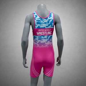 Camiseta de tirantes ajustada para mujer con estampado por sublimación, 100% poliéster, 160g, que absorbe la humedad, para deportes de combate. - Product Image 2