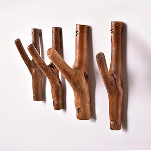 Ganchos de Pared de Madera Hechos a Mano con Acabado Natural, Venta al por Mayor, Decoración y Almacenamiento para el Hogar - Product Image 1