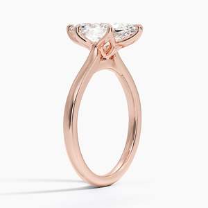 Anillo Solitario de Oro Blanco de 14K con Diseño Clásico de Catedral y Engaste Brillante - Product Image 6