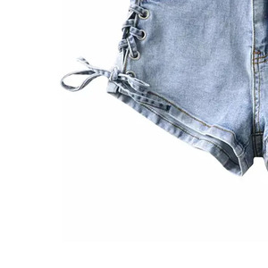 Shorts de Mezclilla de Cintura Media LAMA INDUSTRIES con Detalle de Cordones Laterales, Color Sólido, Estilo Casual, Tela Transpirable, Diseño de Cinco Bolsillos, Corte Ajustado - Product Image 5
