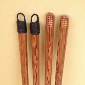 Manche de balai en bois PVC NO 07/manche de balai en bois enduit de pvc/bâtons de balai à franges en bois/manche de flèche en pvc - Product Image 2