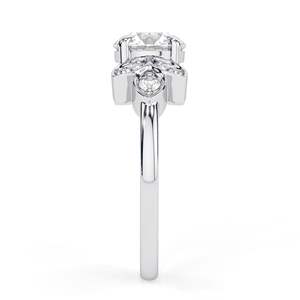 Anillo de Compromiso de Oro Blanco con 7 Diamantes Cultivados en Laboratorio de Corte Redondo, Estilo Elegante para Mujer - Product Image 3