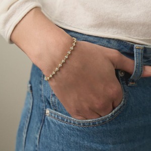 Bracelet tennis de luxe pour femme en diamants de laboratoire avec pierres rondes brillantes, or massif certifié IGI - Product Image 4