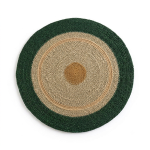 Set de table durable en jonc de mer tressé fait main, motif cercles concentriques vert et beige, pour service de thé et café, et décoration - Product Image 1