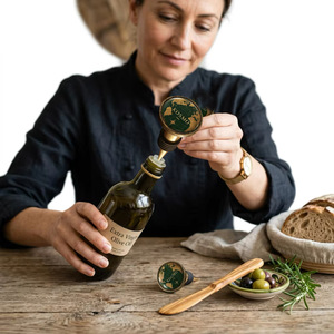 Bouchon de bouteille en alliage moulé écologique Ba Kosmo World Map avec couvercle anti-poussière pour vin - Product Image 5
