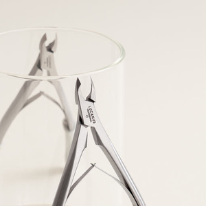 LUCANUS Premium Korean Finger Cuticle Nipper, coupe-ongles professionnel de haute qualité, original, boîte cadeau, fournitures et outils pour les ongles - Product Image 5