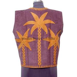 Chaleco elegante de algodón para mujer, sin mangas, para otoño e invierno, estilo bohemio, con bordado floral hecho a mano. - Product Image 5