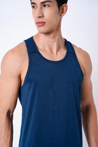 Débardeur de musculation pour hommes, col rond, avec logo personnalisé, technique délavée - Product Image 3