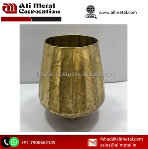 Vintage Vibes <b>Antiqued</b> Metal Planters <b>Garden</b> Indoor outdoor decoration and fully customizable - Product Image 3