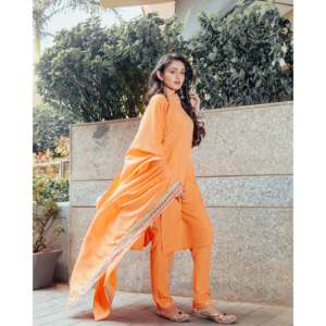 Conjunto de Traje de Crepé Talla XS para Mujer, Color Peach Real - Product Image 3