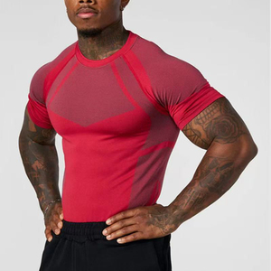 T-shirt de compression bleu à manches courtes pour homme, coupe ajustée, séchage rapide, col rond, en polyester tricoté, idéal pour l'entraînement sportif - Product Image 4