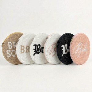 Monedero y Bolsa de Maquillaje Clásicos Hechos a Mano con Cuentas, Perlas y Diamantes de Imitación, Regalo para Ella, Estilo Étnico, Artesanía Atemporal - Product Image 6