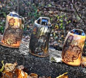 Mug à eau en corne de buffle gravé, fait main, tasse en corne naturelle, vaisselle traditionnelle rustique pour bar à domicile, par HAND MADE CRAFT - Product Image 2