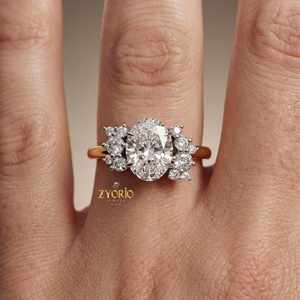 Anillo de Compromiso con Diamante Cultivado en Laboratorio de Corte Ovalado de 1.01 CT, Diamantes Laterales, Chapado en Oro, Anillo de Novia de Lujo con Engaste de Plata - Product Image 5