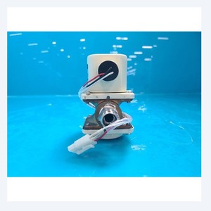 Interrupteur de débit de liquide SMC IFW520-04-00, utilisé comme pièce détachée pour équipement semi-conducteur d'époque - Product Image 2