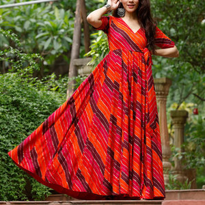 Robe imprimée pour femmes, élégante, à motifs floraux, décontractée, à manches longues, confortable, robe tendance pour tous les jours - Product Image 4