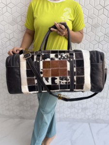 กระเป๋าเดินทางหนังวัวลายตะวันตก ดีไซน์ลายตาราง ทำมือ กระเป๋าเดินทางแบบ unisex ใช้ได้หลากหลาย ขนาดใหญ่ - Product Image 5