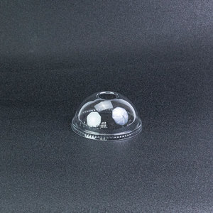 Couvre-boîtes ronds plats en plastique - Calibre 95 avec trou traversant - Product Image 3